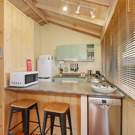 R & R In Bright - Short Walk To Town Apartment Bagian luar foto