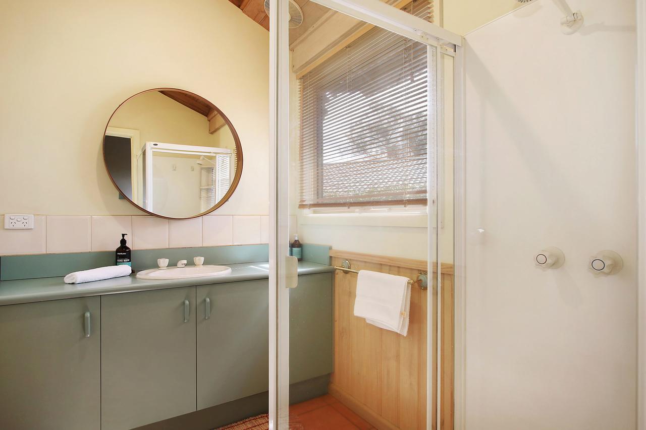 R & R In Bright - Short Walk To Town Apartment Bagian luar foto